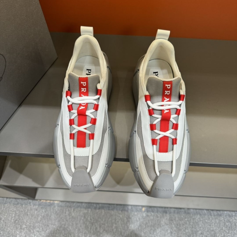 Pra*a casual shoes